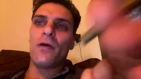 Snapshot of lendariokiss chatting on September 15, 2025, 3:23 pm Armando online show from September 15, 2025, 3:23 pm