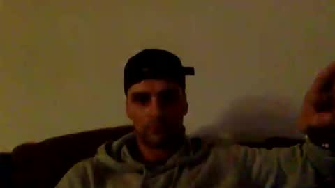 Snapshot of lendariokiss chatting on October 24, 2025, 6:37 pm Armando online show from October 24, 2025, 6:37 pm