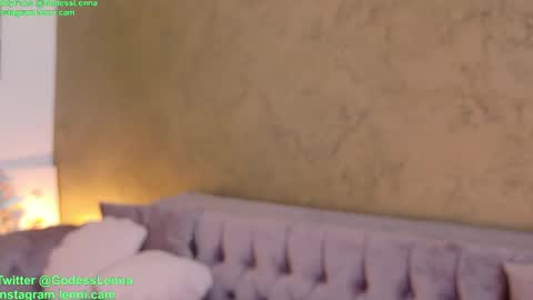 Snapshot of lenna_godess chatting on January 26, 2025, 10:23 am Lenna Goddess online show from January 26, 2025, 10:23 am