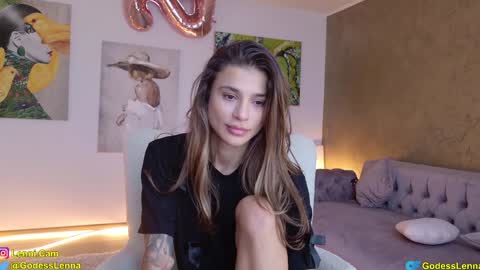 Snapshot of lenna_godess chatting on February 6, 2025, 12:26 pm Lenna Goddess online show from February 6, 2025, 12:26 pm