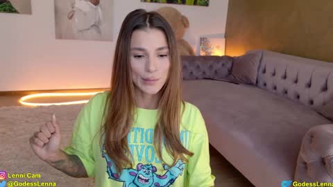 Snapshot of lenna_godess chatting on March 6, 2025, 6:30 am Lenna Goddess online show from March 6, 2025, 6:30 am
