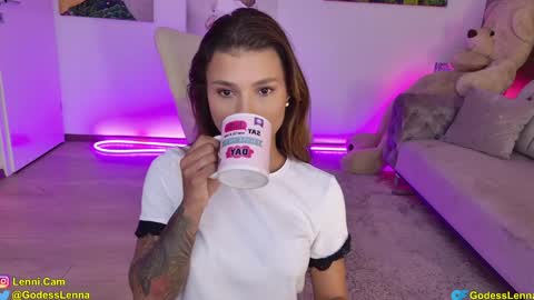 Snapshot of lenna_godess chatting on September 26, 2025, 6:17 am Lenna Goddess online show from September 26, 2025, 6:17 am