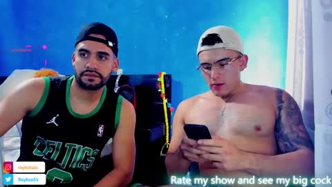 Snapshot of leon__hart chatting on December 27, 2024, 2:43 pm Leon Hart online show from December 27, 2024, 2:43 pm