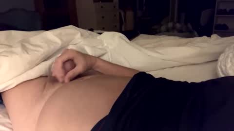 Snapshot of levec7 chatting on February 26, 2025, 4:36 am levec7 online show from February 26, 2025, 4:36 am