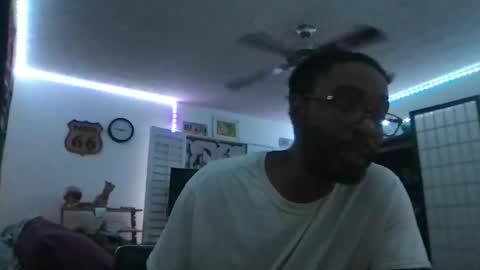 lexdalong online show from October 22, 2025, 4:46 am