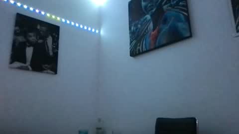 lexdalong online show from October 24, 2025, 3:25 am