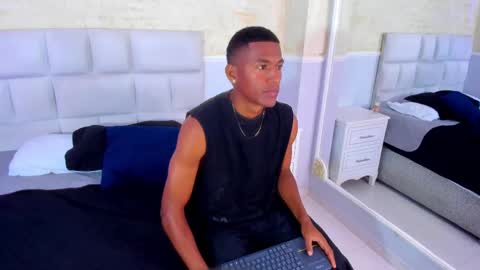 Snapshot of lexianddeker chatting on September 30, 2025, 4:56 pm Lexi  Derek online show from September 30, 2025, 4:56 pm