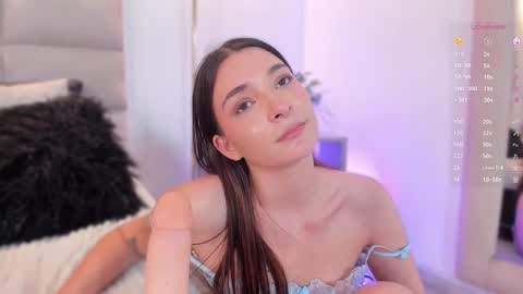 Snapshot of lexiee_grey_ chatting on February 19, 2025, 12:25 am Lexie  online show from February 19, 2025, 12:25 am