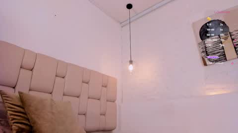 Snapshot of lexiee_grey_ chatting on February 19, 2025, 3:38 pm Lexie  online show from February 19, 2025, 3:38 pm