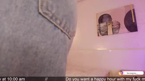 Snapshot of lexiee_grey_ chatting on March 11, 2025, 12:17 pm Lexie  online show from March 11, 2025, 12:17 pm