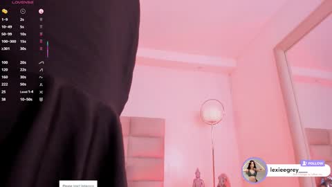 Snapshot of lexiee_grey_ chatting on September 27, 2025, 11:48 am Lexie  online show from September 27, 2025, 11:48 am