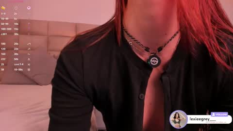 Snapshot of lexiee_grey_ chatting on October 24, 2025, 12:01 pm Lexie  online show from October 24, 2025, 12:01 pm