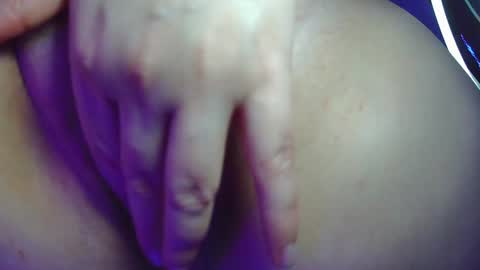 Snapshot of leysun7777 chatting on January 22, 2025, 12:49 pm Leysun7 online show from January 22, 2025, 12:49 pm