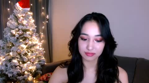 Snapshot of li_noen chatting on December 31, 2024, 4:35 pm Li  online show from December 31, 2024, 4:35 pm