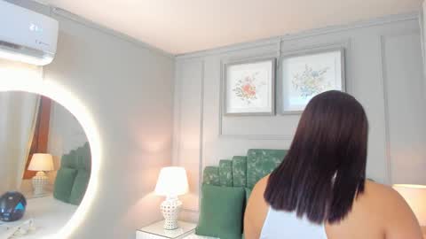 Snapshot of lia_ass chatting on December 29, 2024, 6:49 pm Liss 3 online show from December 29, 2024, 6:49 pm