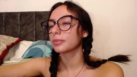 Snapshot of liaa_cute_ chatting on December 11, 2024, 1:05 am   lia  online show from December 11, 2024, 1:05 am