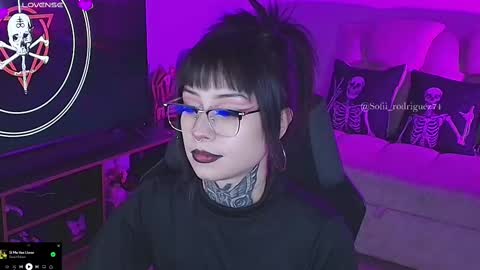 Snapshot of liaa_rodriguezz chatting on February 18, 2025, 1:10 am Liaa online show from February 18, 2025, 1:10 am