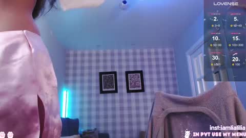 Snapshot of lialilia chatting on February 14, 2025, 8:21 am lialilia online show from February 14, 2025, 8:21 am