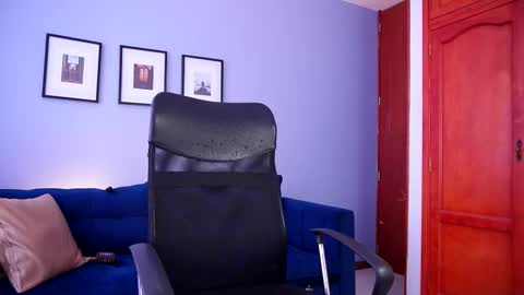 Snapshot of liam_enzho chatting on February 19, 2025, 2:44 pm Liam online show from February 19, 2025, 2:44 pm