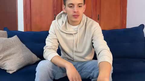 Snapshot of liam_enzho chatting on October 12, 2025, 12:59 pm Liam online show from October 12, 2025, 12:59 pm