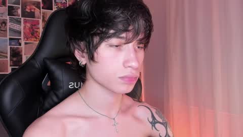 Liam online show from December 27, 2024, 10:12 am