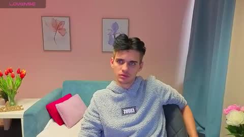 Snapshot of liammerci chatting on November 10, 2025, 12:26 pm liammerci online show from November 10, 2025, 12:26 pm