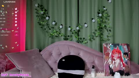 Snapshot of lika_moon chatting on January 21, 2025, 5:16 am Lika online show from January 21, 2025, 5:16 am