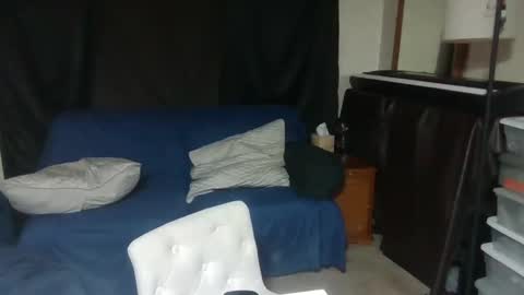 Snapshot of likerightnow chatting on September 14, 2025, 10:47 am likerightnow online show from September 14, 2025, 10:47 am