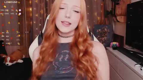 Snapshot of lil_pumpkinpie chatting on October 14, 2025, 1:23 pm Val online show from October 14, 2025, 1:23 pm