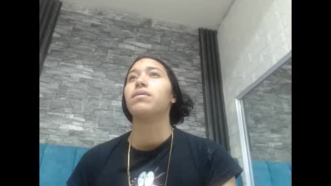 Snapshot of lil_rose2006 chatting on October 11, 2025, 12:04 pm lil_rose2006 online show from October 11, 2025, 12:04 pm