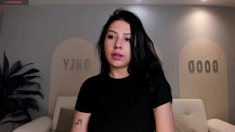 Snapshot of lilawest chatting on March 4, 2025, 12:01 pm Lila West online show from March 4, 2025, 12:01 pm