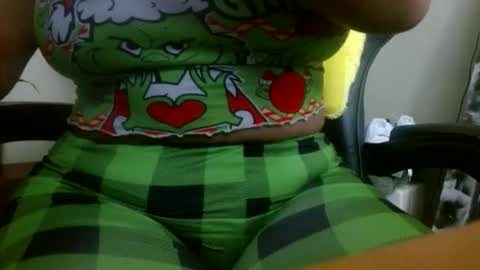 lilcutekitty_ online show from November 18, 2025, 11:47 am