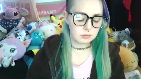 Snapshot of lilemmy1999 chatting on December 5, 2024, 5:06 pm emily ryanson online show from December 5, 2024, 5:06 pm