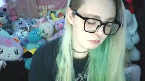 Snapshot of lilemmy1999 chatting on January 1, 2025, 9:20 pm emily ryanson online show from January 1, 2025, 9:20 pm