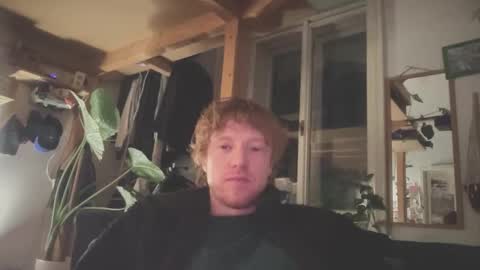 lilginge1 online show from October 14, 2025, 9:37 pm