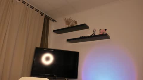 Snapshot of lilith_blond chatting on January 24, 2025, 4:37 am lilith_blond online show from January 24, 2025, 4:37 am