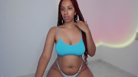 Snapshot of lilith_vision chatting on December 20, 2024, 12:27 pm Alejandra  online show from December 20, 2024, 12:27 pm
