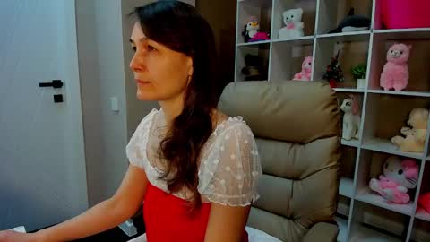 Snapshot of lillian_white1 chatting on January 12, 2025, 1:00 am lillian_white1 online show from January 12, 2025, 1:00 am