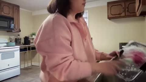 Snapshot of lilly_adams88 chatting on February 17, 2025, 10:25 pm lilly_adams88 online show from February 17, 2025, 10:25 pm