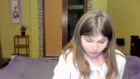 Lilly online show from October 21, 2025, 5:46 pm