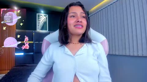 Lily online show from March 8, 2025, 9:39 am