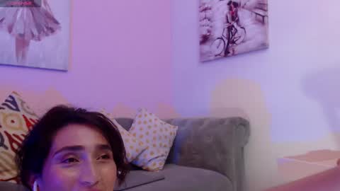 Snapshot of linda_morgan1 chatting on December 23, 2024, 3:23 pm Maria Paula online show from December 23, 2024, 3:23 pm