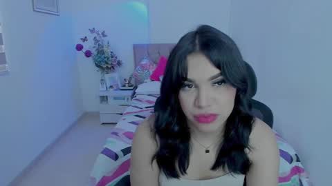 Snapshot of linda_zaam8386 chatting on March 11, 2025, 9:15 pm   online show from March 11, 2025, 9:15 pm