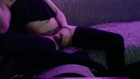 Snapshot of linkcd chatting on February 12, 2025, 7:34 am CandyPop online show from February 12, 2025, 7:34 am