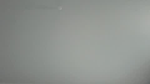 Snapshot of linnaway_ chatting on October 27, 2025, 9:02 am linnaway_ online show from October 27, 2025, 9:02 am