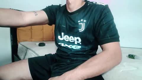 Snapshot of lion_20cm chatting on October 1, 2025, 11:44 pm lion_20cm online show from October 1, 2025, 11:44 pm