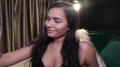 Snapshot of lireesa chatting on December 25, 2024, 6:20 am Lire online show from December 25, 2024, 6:20 am