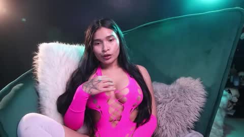 Snapshot of lireesa chatting on October 16, 2025, 3:40 am Lire online show from October 16, 2025, 3:40 am