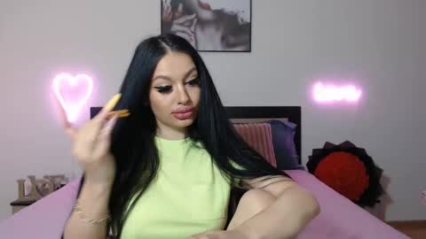 Snapshot of lisa104739 chatting on February 11, 2025, 9:14 pm Lisa online show from February 11, 2025, 9:14 pm
