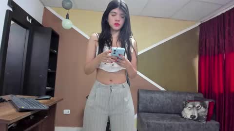 Lisa Gray Independent Model online show from October 22, 2025, 7:35 pm